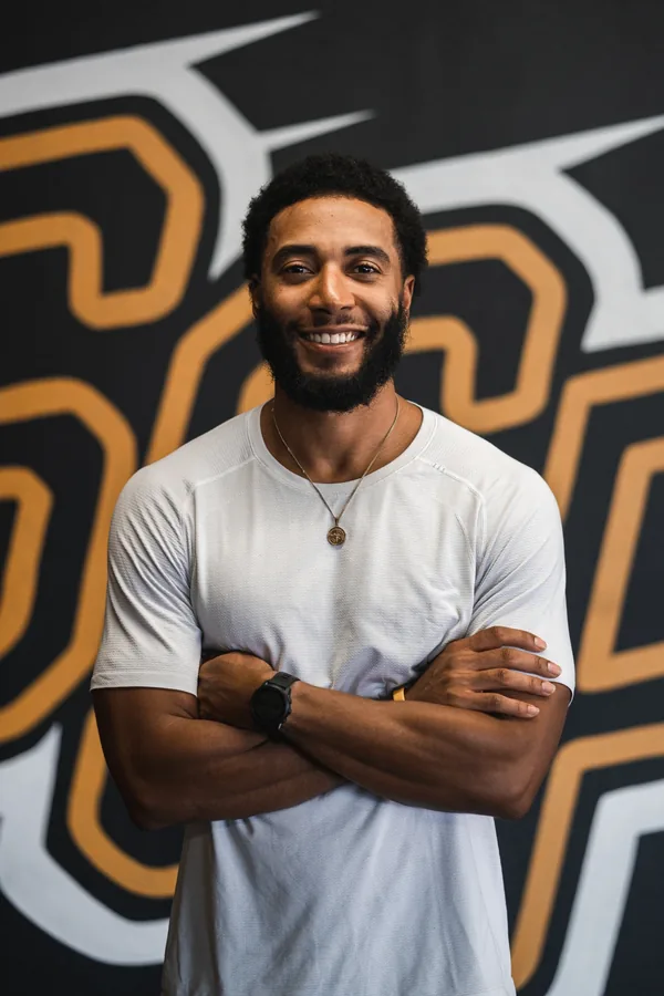 Desmond “Dez” Jasper, lead HYROX and performance coach at Dallas Performance Systems.